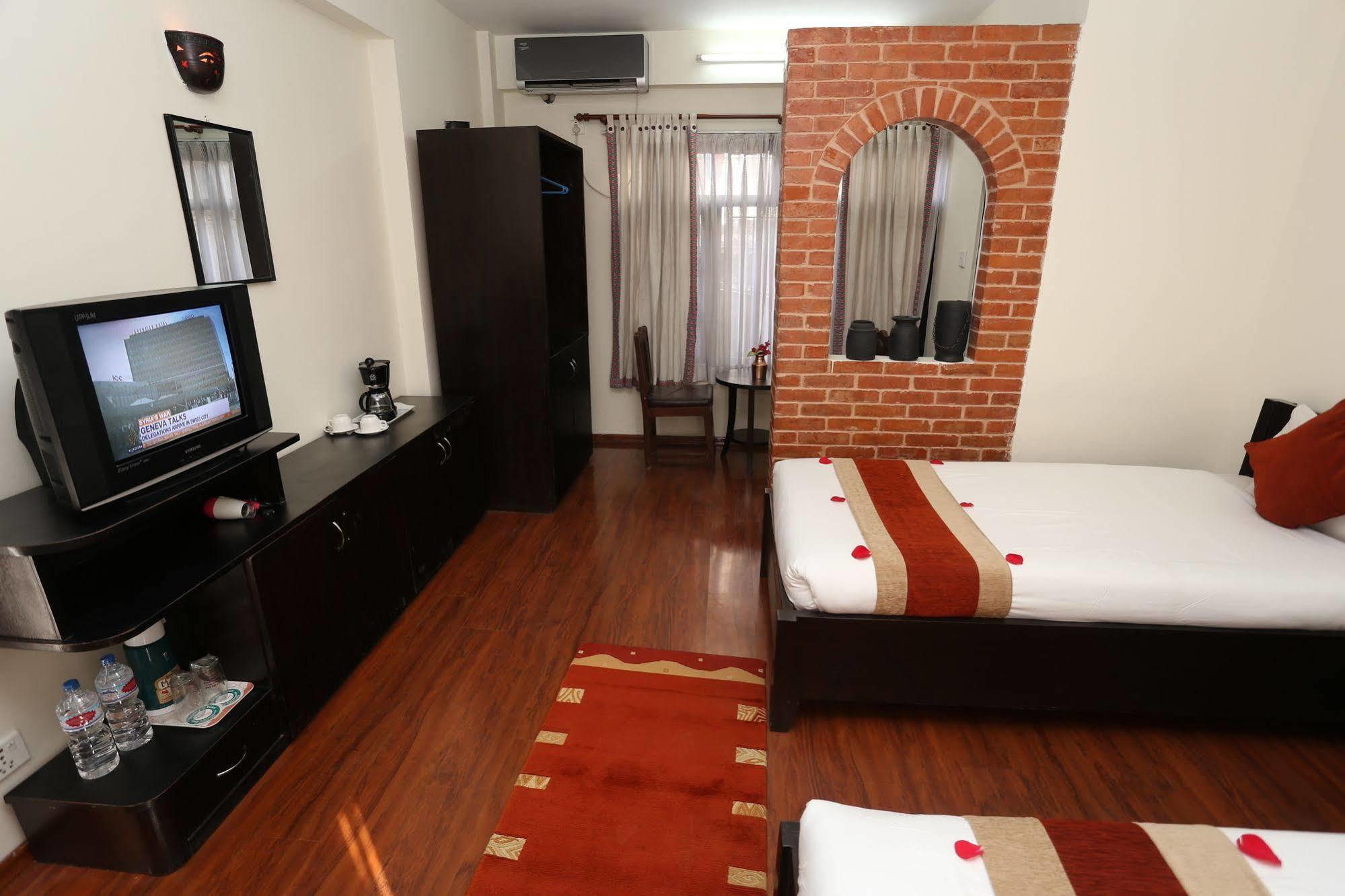Thamel Eco Resort Kathmandu Exteriör bild