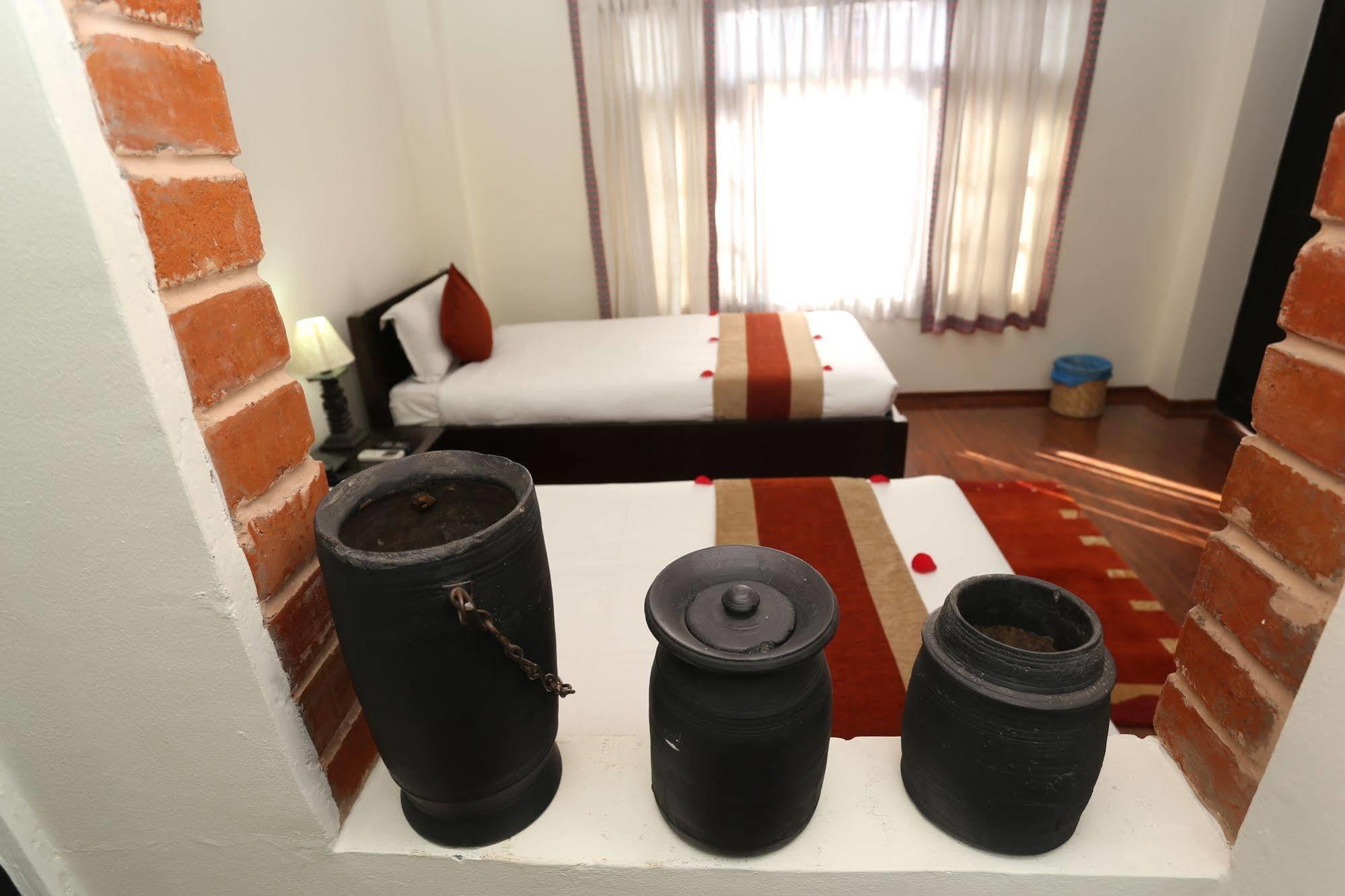 Thamel Eco Resort Kathmandu Exteriör bild
