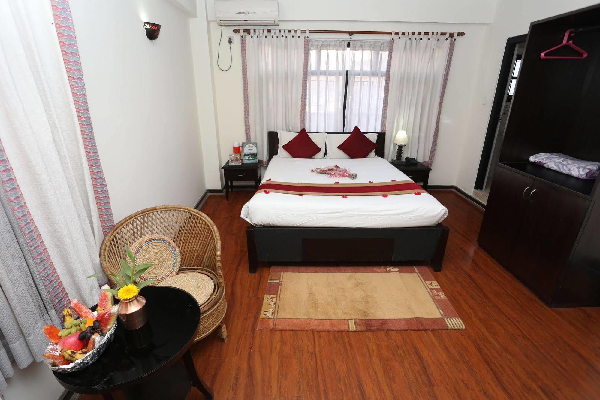 Thamel Eco Resort Kathmandu Exteriör bild